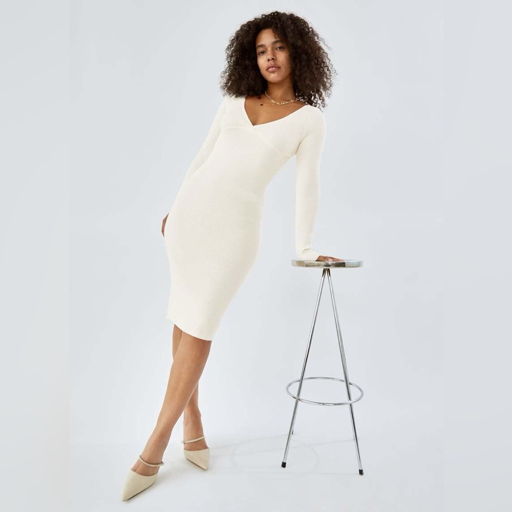 Aritzia Wilfred Gabrielle Dress in Cream - Size XS